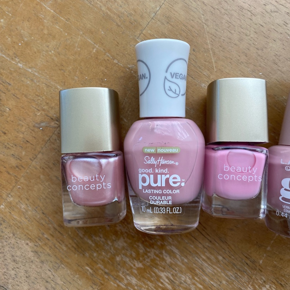 💖🎀 pink nail polish bundle - Picture 3 of 4